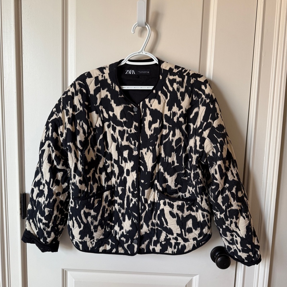 Zara Black and Cream Patterned Jacket